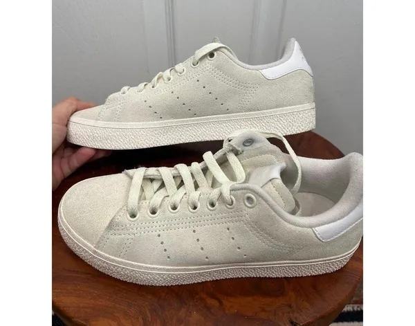 Adidas Stan Smith Ivory Off White Suede LaceUp Logo Sneakers Size US 7 - Image 12