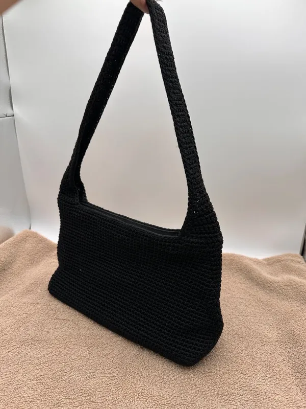 The Sak Crochet Casual Handbag Purse Hobo Stylist Bag Lined Black - Image 8