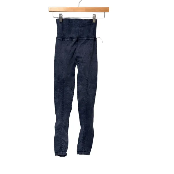 Free People Movement Good Karma Seamless Leggings Black Acid Wash XS/S - Image 4