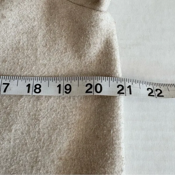 Zara Buttoned soft coat Sand size large shacket trench - Image 11