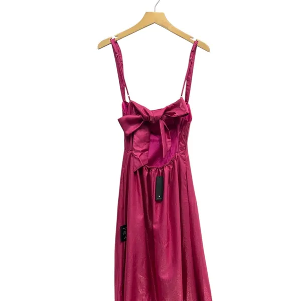Lulus Immaculate Aura Shiny Magenta Taffeta Maxi Dress With Pockets size L NWT - Image 3
