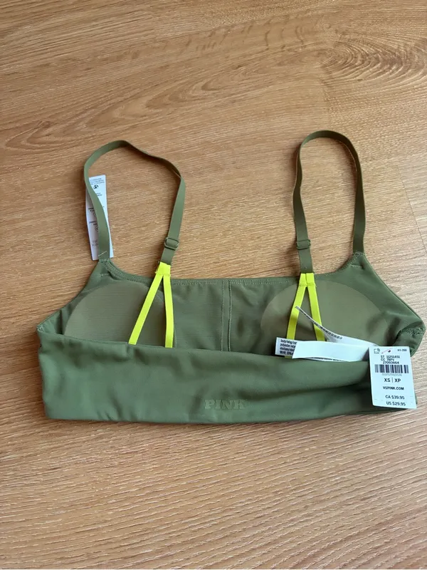 NWT VS Pink sports bra - Image 2