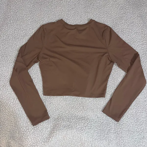 Cropped Long Sleeve Brown Size M - Image 4