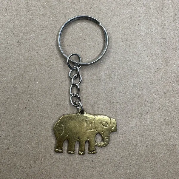 Elephant Charm Keychain Gold - Image 2