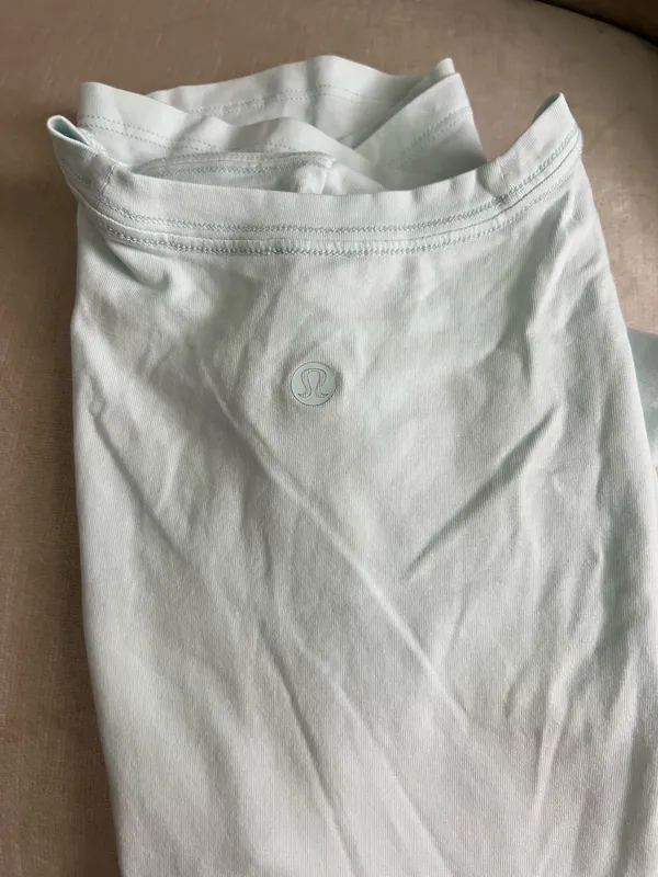Lululemon Crew Short Sleeve T-Shirt - Image 3