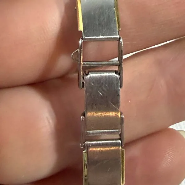 Lot of 4 Women's Vintage & Modern Watches - Avon, Kenneth Cole, Seiko - Image 5