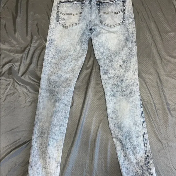 American Eagle Distressed Light Blue Jeans straight leg - Image 2