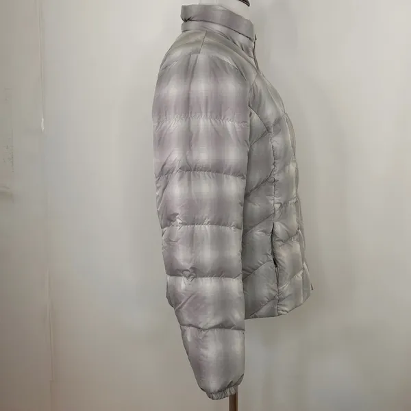 Eddie Bauer Women's 650 Silver Plaid Checkered Jacket Size Small - Image 5