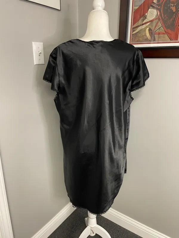 Secret Treasures Woman black negligee nighty nightgown lace size 2X 18W/20W - Image 3