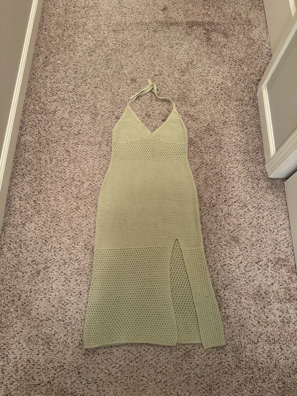 Aritzia midi dress - Image 2