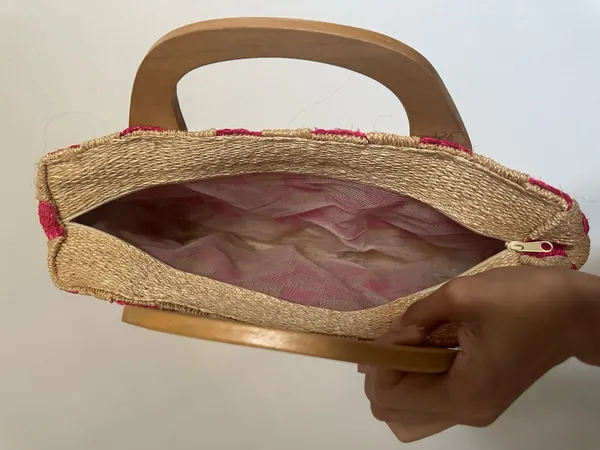 Pink and Beige Woven Checkered Straw Handbag with Wooden Handle - Image 3