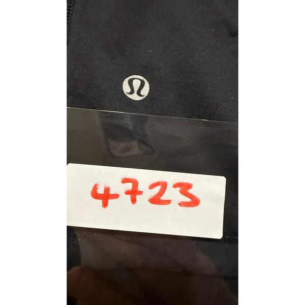 Lululemon Black Active Tank Top with Built-in Shelf Bra and Adjustable Straps - Image 6