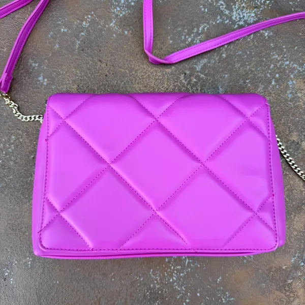 Target NWOT A New Day hot pink quilted puffy crossbody bag - Image 3