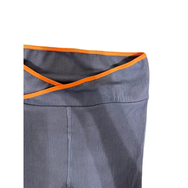 Free People Movement free throw denim grey‎ ribbed yoga shorts Size XS - Image 3
