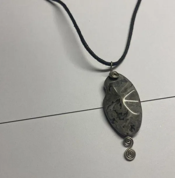 Women’s Grey Natural Stone Pendant / Black Cord Costume Necklace - Image 3