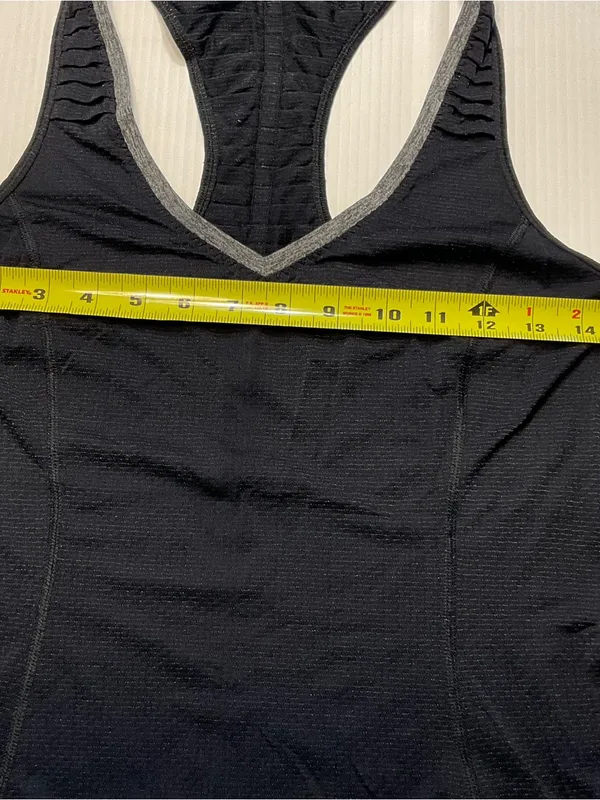 Black Lululemon Tank Cinchable Drawcord Hem V Neck Key Pocket Women Sz M - Image 5