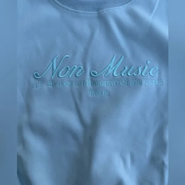 Monika Non Music Sweatshirt Blue Small NWT IN PACKAGE - Image 5