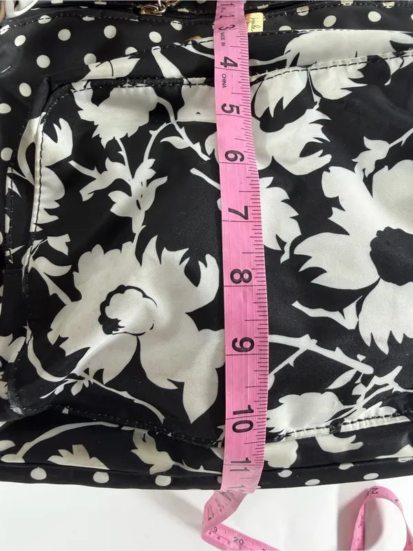JuJuBe BFF Convertible Diaper Bag Backpack Black White Floral Polka Dot‎ Pad - Image 8