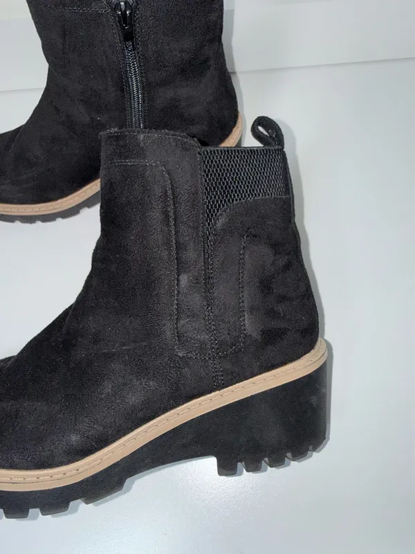 Maurices Bridget Chelsea Boots Black Faux Suede Ankle Zipper - Image 5