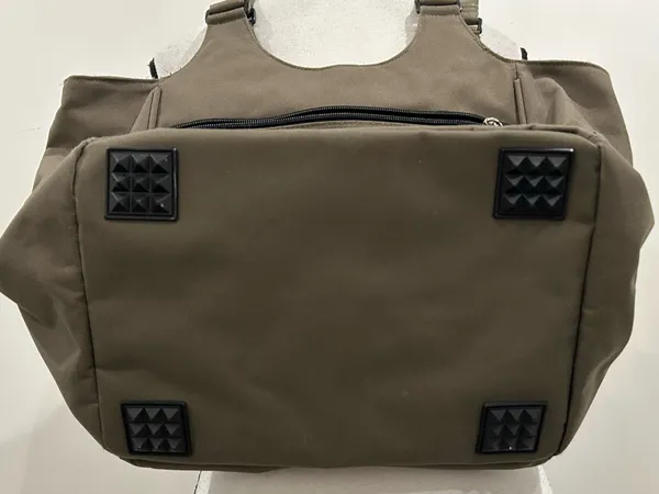 Ariat Canvas Utility Bag - Image 6
