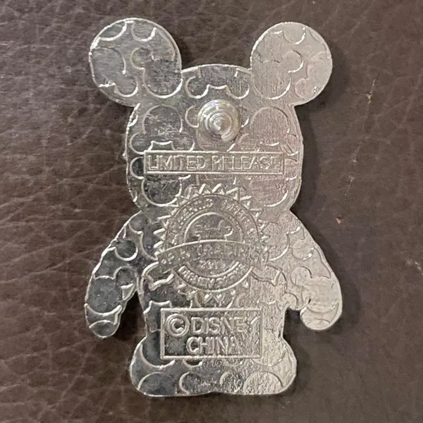 Disney Vinylmation Pin Unisex‎ OS Grey Excellent Valentine Mickey Heart 2013 - Image 2
