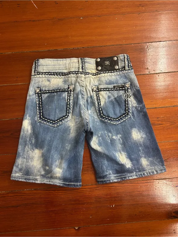Miss Me Y2K Embellished Denim Bermuda Shorts Sz 25 Western Distressed 👽🧡 - Image 9
