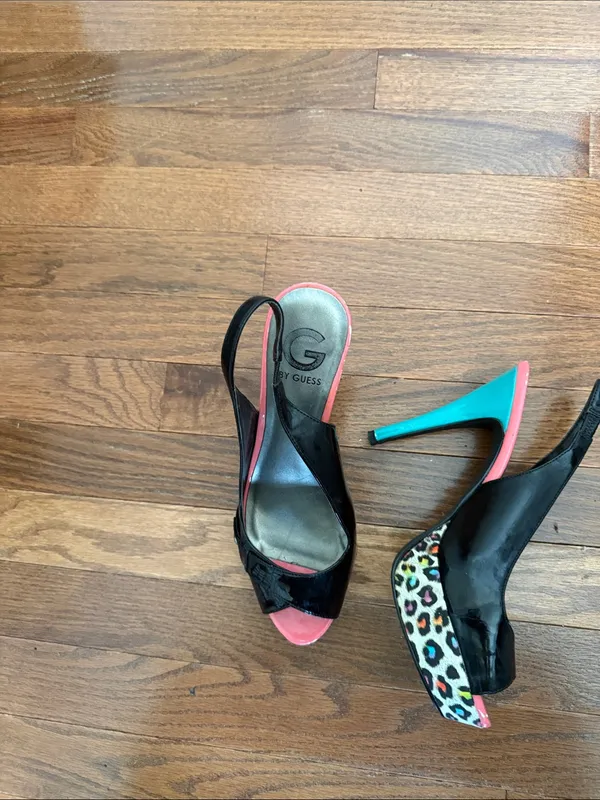 G by Guess Black Heels with Pink Accents Open-Toe Slingbacks - Image 2