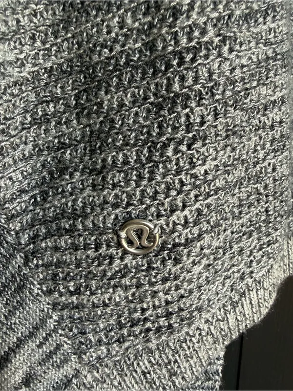 Lululemon Women's Breeze Easy Cardigan Wrap Sweater Gray Size XS / S Oversized - Image 6