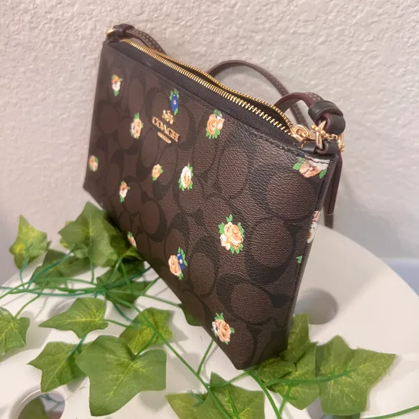 Coach Zip Top Crossbody In Signature Canvas With Vintage Mini Rose Print C7425 - Image 2