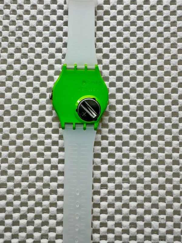 Swatch Watch Lemongrass GG204 Classic 2009 - Image 5