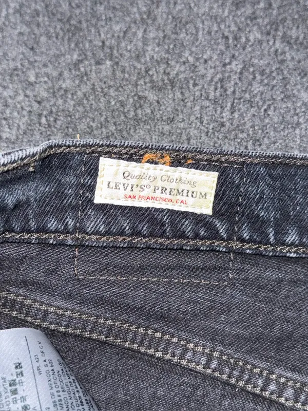 Levis Premium 501 Skinny Jeans Distressed Black Denim Button Fly High Rise 24x28 - Image 9