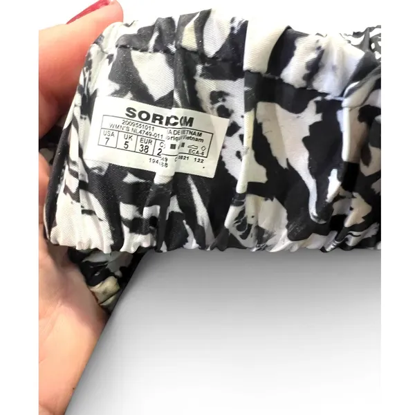 Sorel 7 women Roaming Two Strap Slide Sandals black white graphic print comfort - Image 5