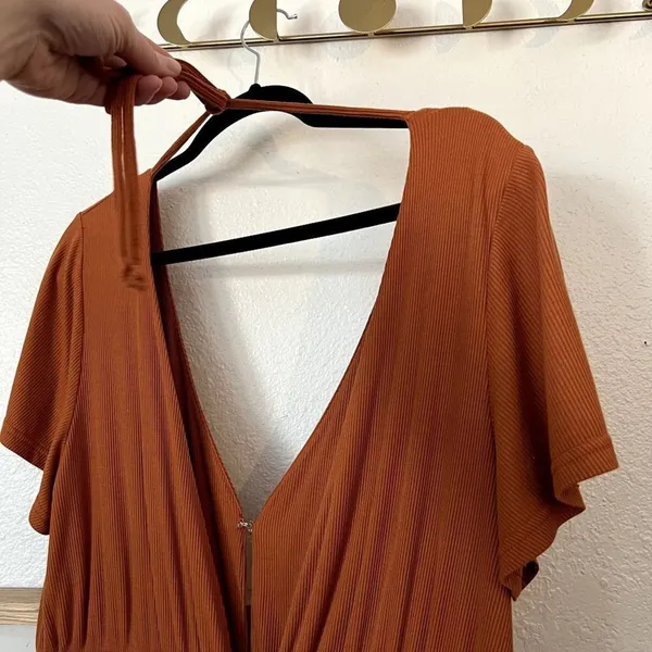 MINKPINK Allison + UO Orange Allison Wide Leg Ribbed Deep Plunge Backless Jumpsuit Medium - Image 9