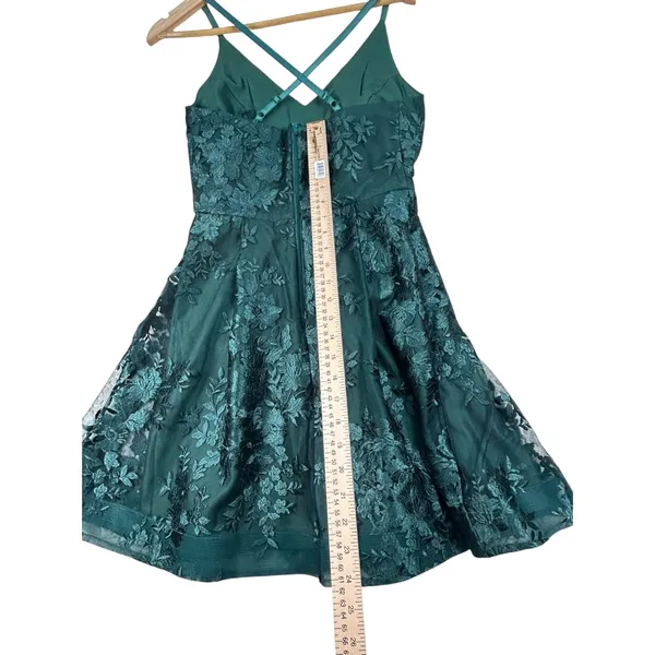 BCX Dress Size 5 Emerald Green Floral Embroidered Fit & Flare Party Dress - Image 5