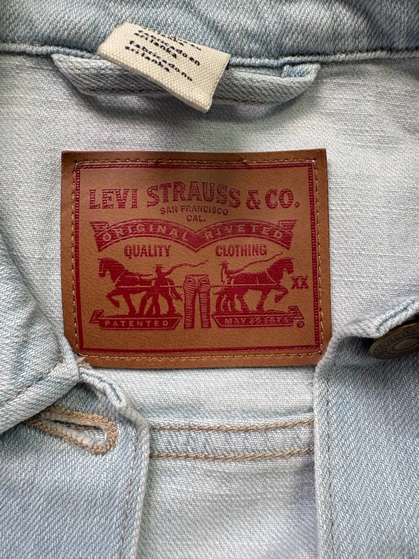 Levi’s Denim Jacket - Image 3