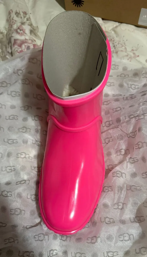 UGG Pink s - Image 3