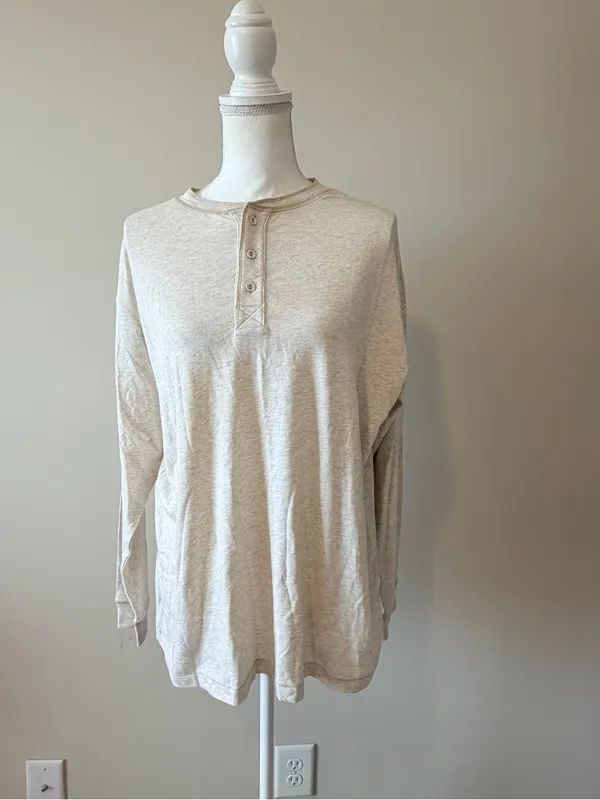 SKIMS Boyfriend Long Sleeve Henley Heather Oatmeal oversized size XS NWOT - Image 2