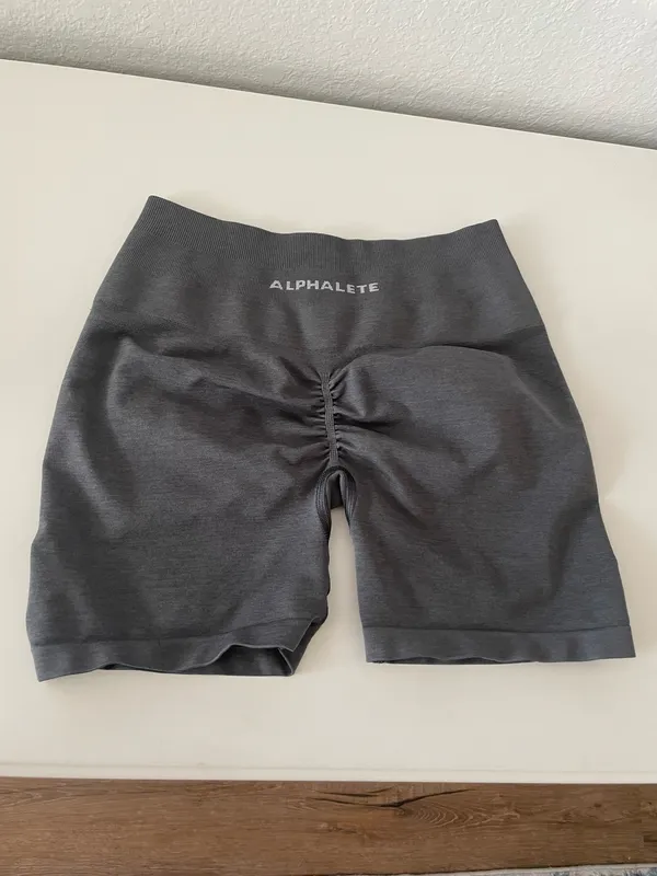 Alphalete Shorts Grey - Image 2