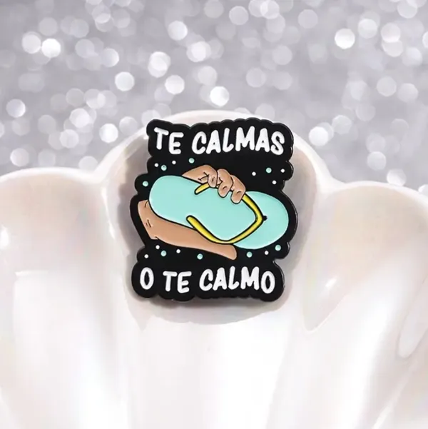 Anime Inspired Metal Pin with Hand-Held Slippers Design Cute‎ Collar Pin - Image 5