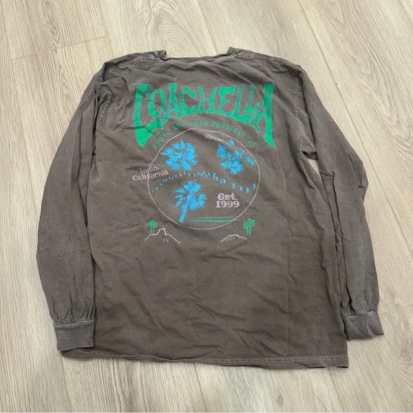 Coachella 2023 Long Sleeve Tshirt Brown Size L - Image 4