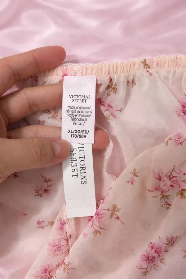 Victoria’s Secret Dream Angels – Wisteria Sheer Chiffon Flutter Cami Set - Image 5