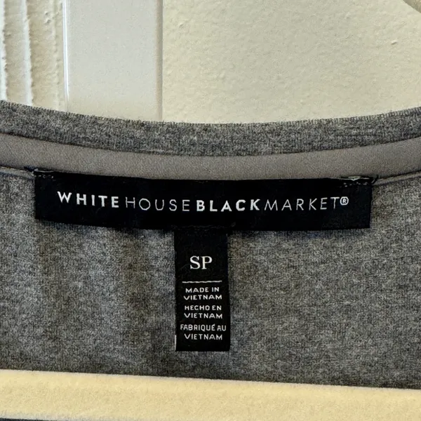 White House Black Market Gray Scoop Neck Long Sleeve Top Petite Small SP‎ Soft - Image 6