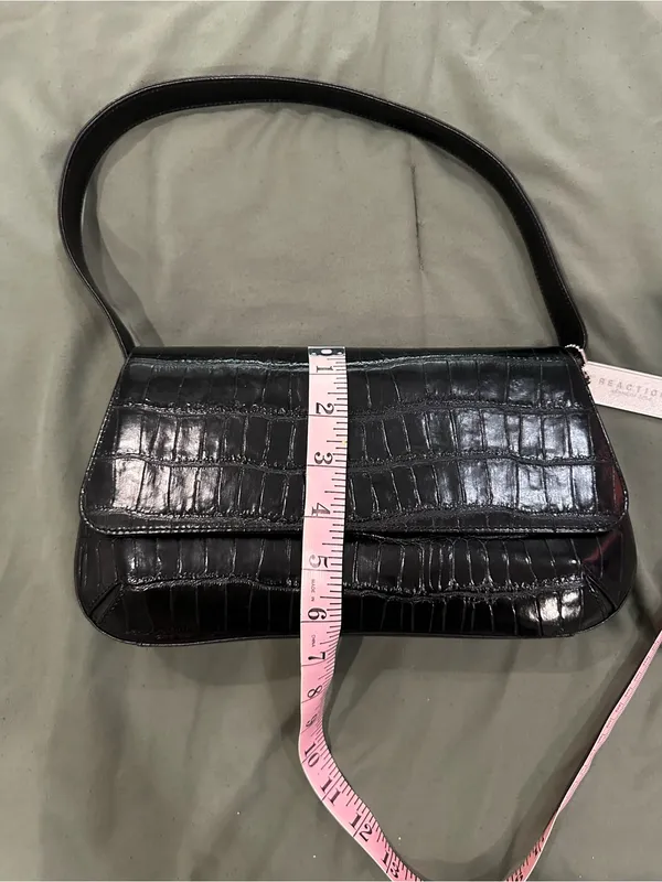 Reaction Kenneth Cole Black Croc-Embossed Shoulder Bag - Image 5