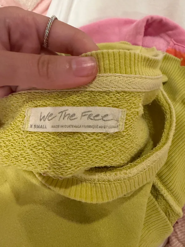 Free People Sweatshirt - Image 4