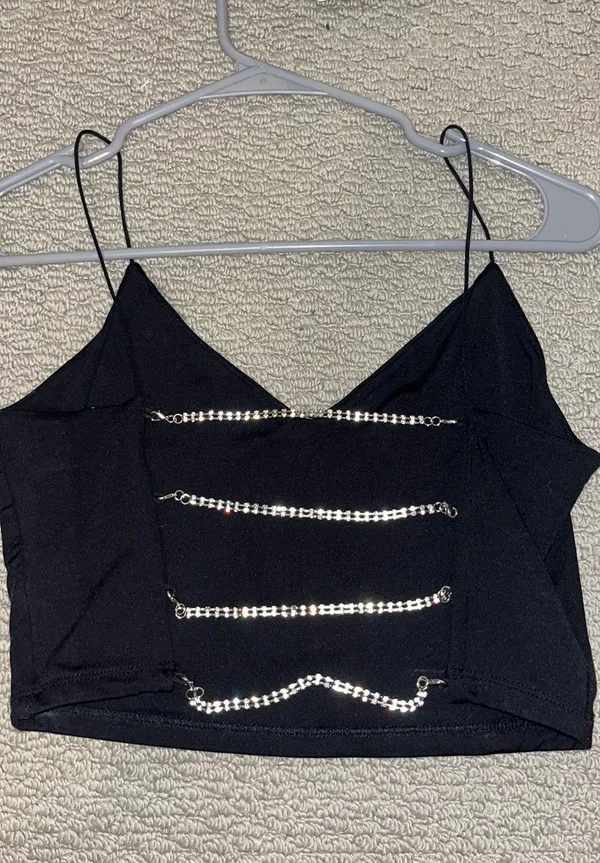 Garage Black Crop Top - Image 3