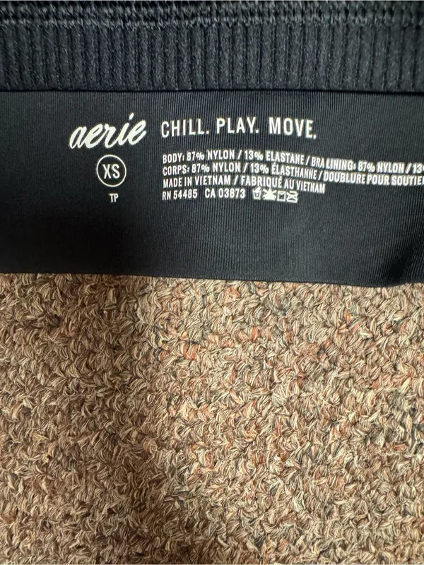 OFFLINE by Aerie Black High-Neck Racerback Sports Bra XS EUC - Image 3