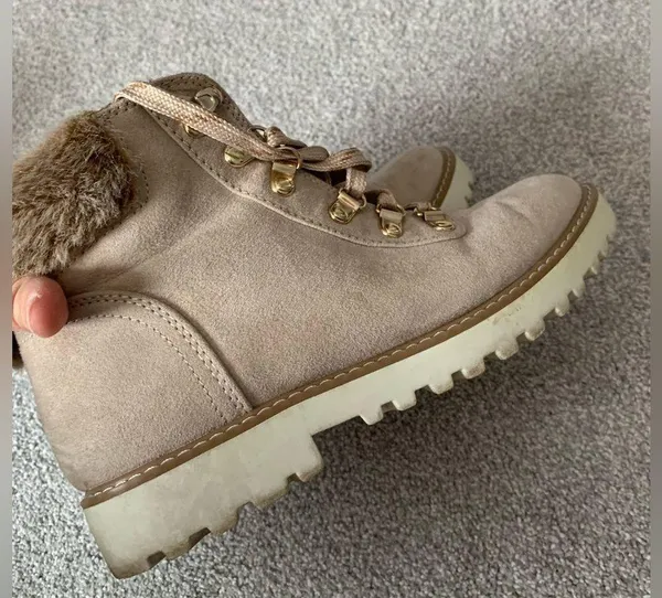 Ana Nelson Fur Lace Up Boots Hiking Sherpa Cream Beige Memory Foam Size 7.5 8 - Image 4