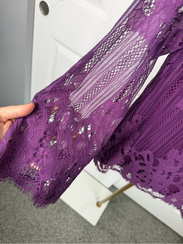 Ophelia Roe Purple Floral Lace Bell Sleeve Blouse Size S NWOT - Image 6