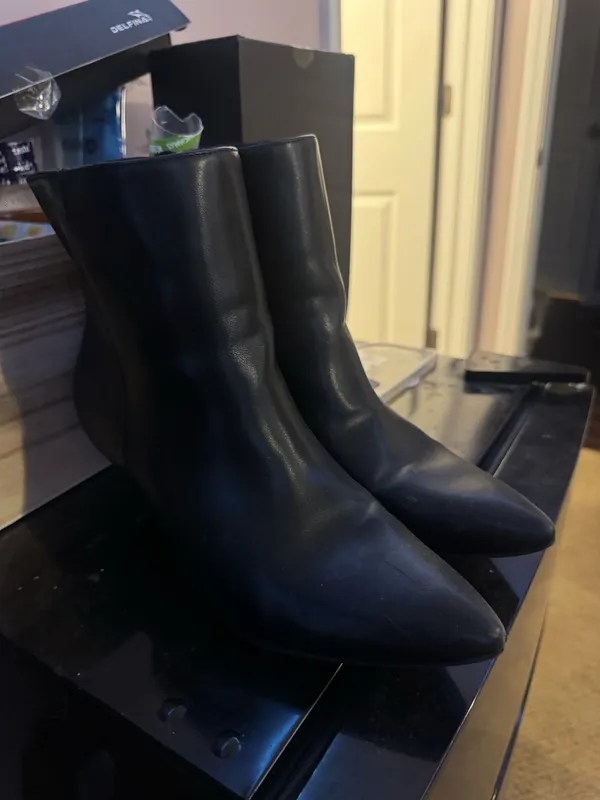 Old Navy Booties Heeled - Image 2