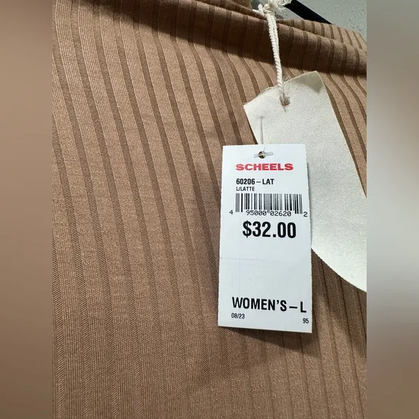 NWT Mystree Long Sleeve Top - Image 2